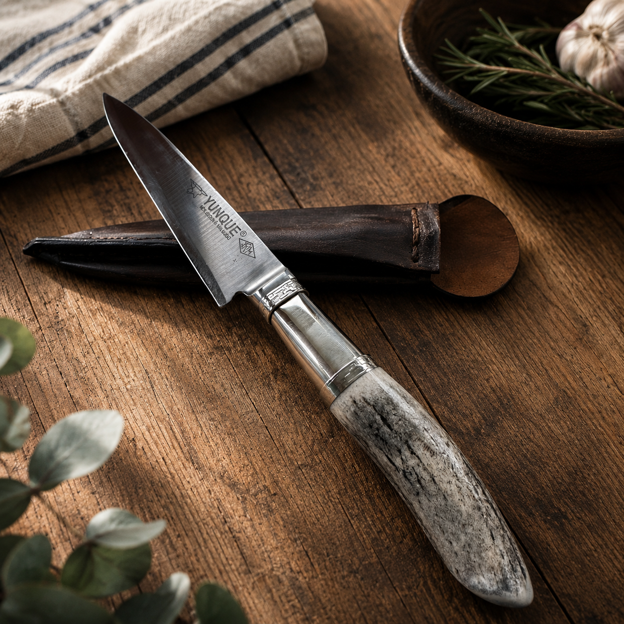 Handcrafted 14cm Molybdenum Vanadium Knife - Natural deer antler & Alpaca Handle