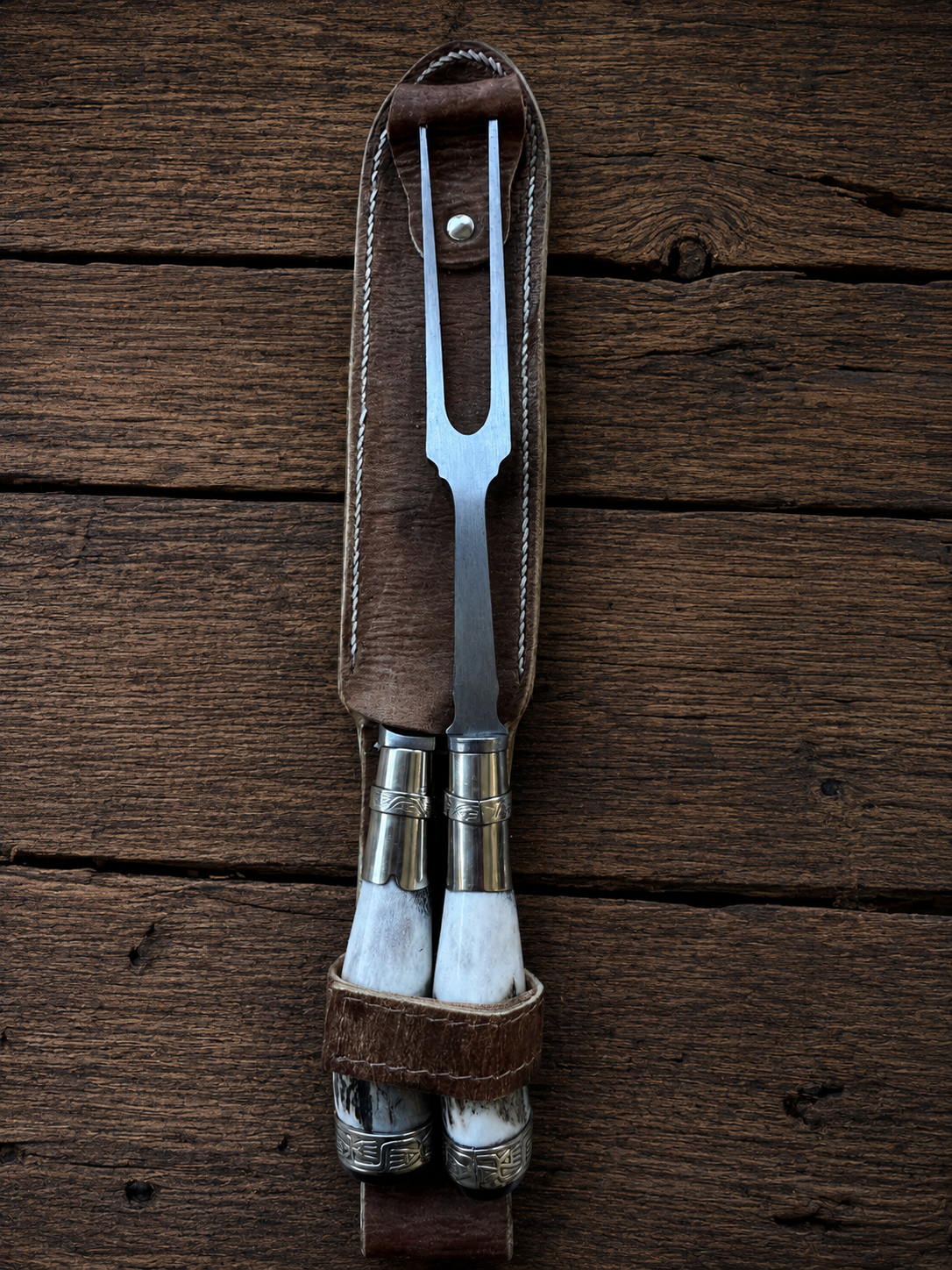 Handcrafted BBQ Set - 18cm Stainless Steel Knife - Natural deer Antler & Alpaca Handle