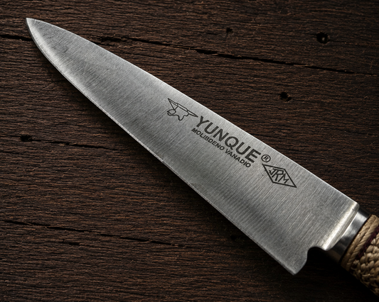 Handcrafted 14cm Molybdenum Vanadium Knife - Rawhide braided Handle