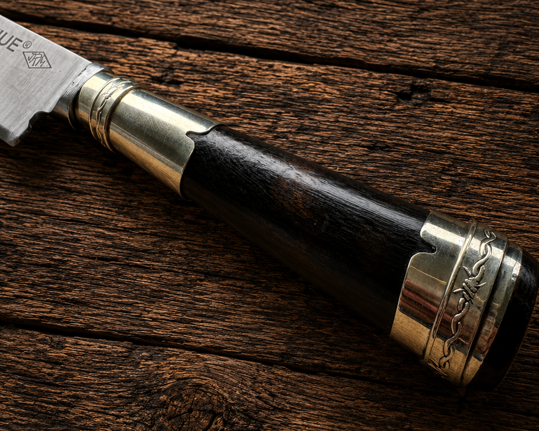 Handcrafted 14cm Molybdenum Vanadium Knife - Old fustic wood & Alpaca Handle