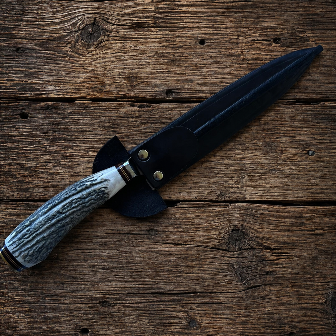 Handcrafted 20cm Stainless steel Knife - Natural deer antler Handle