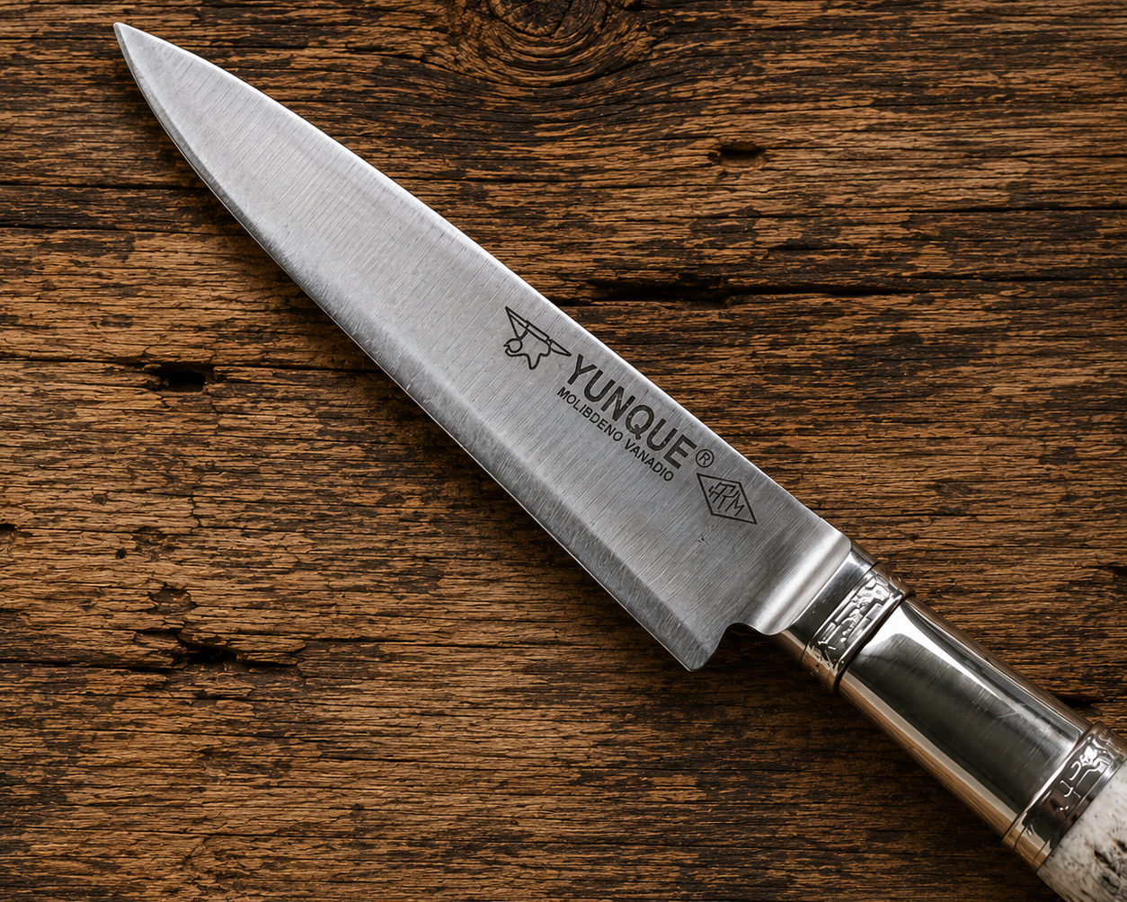 Handcrafted 14cm Molybdenum Vanadium Knife - Natural deer antler & Alpaca Handle